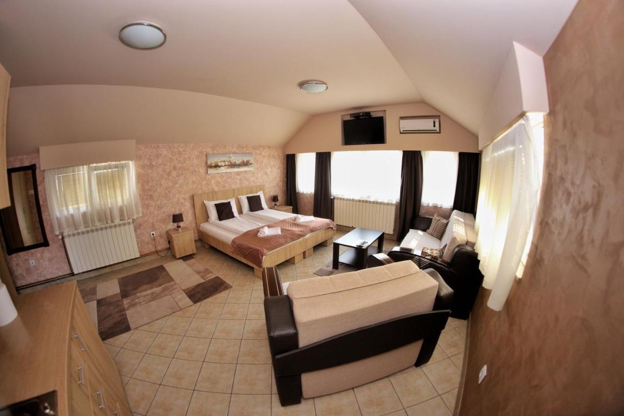 Apartmani Zecevic Niksic Exterior photo